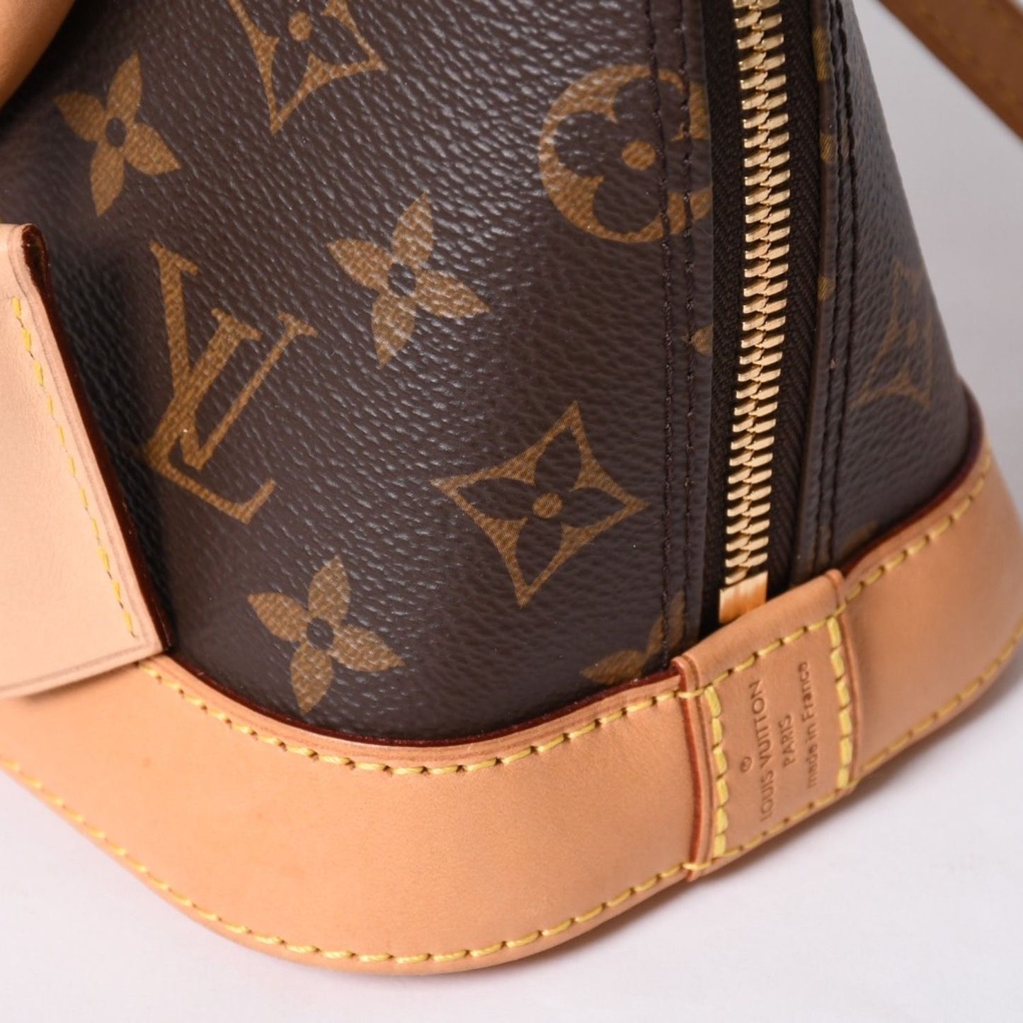 Louis Vuitton Monogram Alma BB Handbag Shoulder Gold — view 7