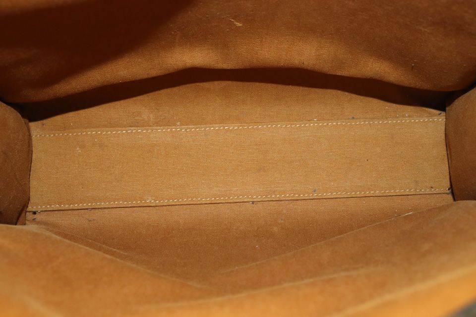 Celine Triomphe Small Vertical Cover Leather Tote — view 7