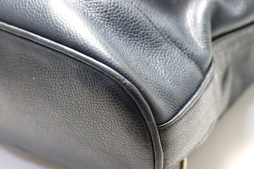 Chanel Jumbo CC Logo GD Leather Shoulder Bag — view 4