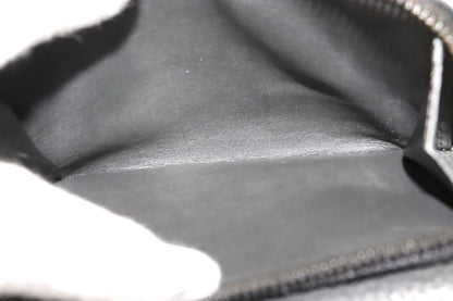 Louis Vuitton LV Aerogram Portefeuille Pilot Compact Leather Trifold Wallet — view 7