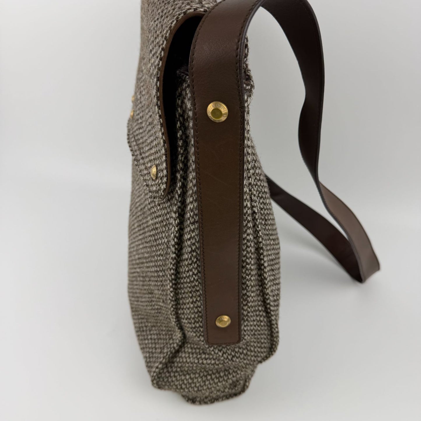 Saint Laurent Yves Shoulder Bag Brown Tweets de Vinte Ji Su Hboc — view 4