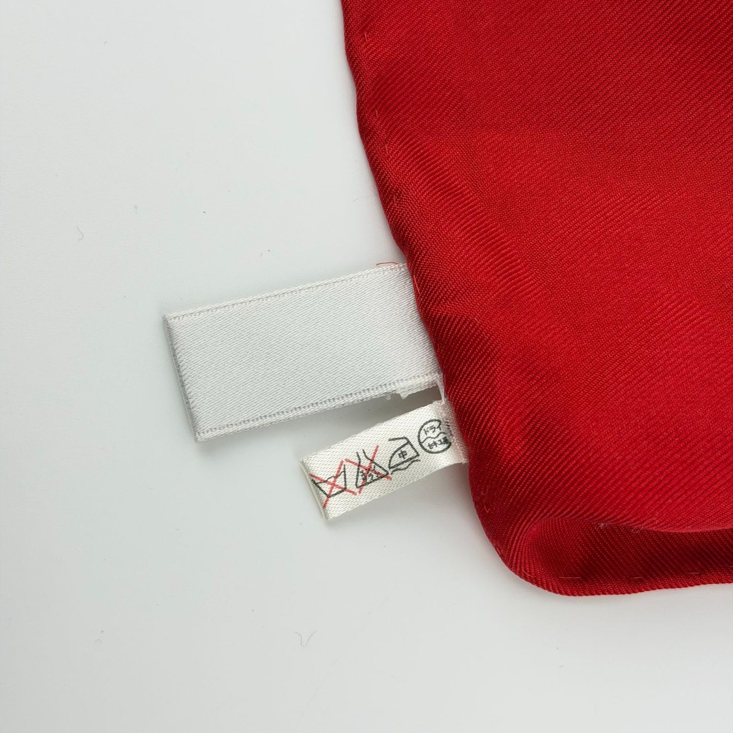 Dior Scarf Red Silk Vintage — view 8