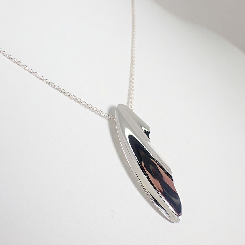 Tiffany & Co 925 Elsa Peretti Feather Necklace — view 4