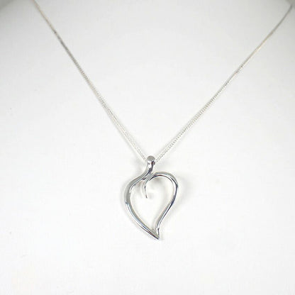 Tiffany & Co 925 Elsa Peretti Leaf Pendant — view 2