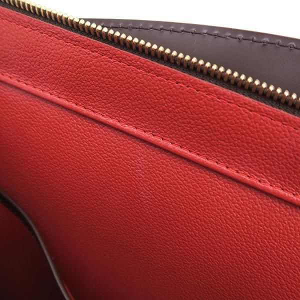 Louis Vuitton Damier Messenger Bag — view 9