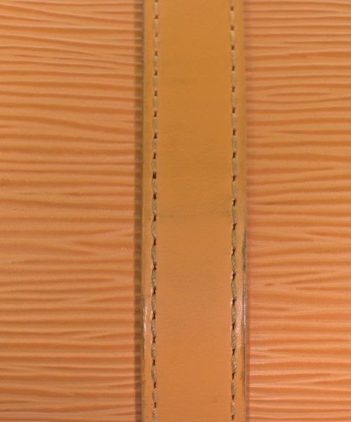 Louis Vuitton Handbag Orange — view 9