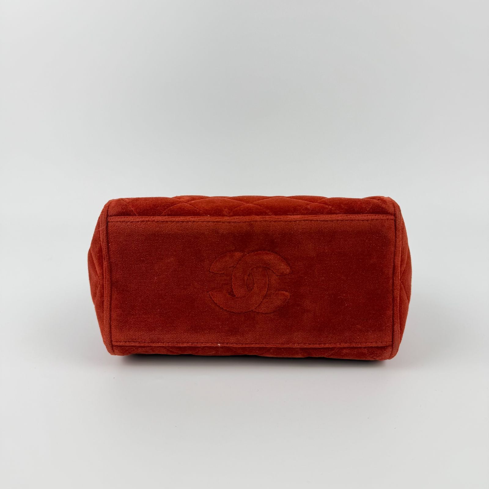 Chanel CC Logo Quilted Chang en Shoulder Bag Red 4 Vinte Ji Su Hboc — view 6