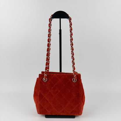 Chanel CC Logo Quilted Chang en Shoulder Bag Red 4 Vinte Ji Su Hboc — view 3