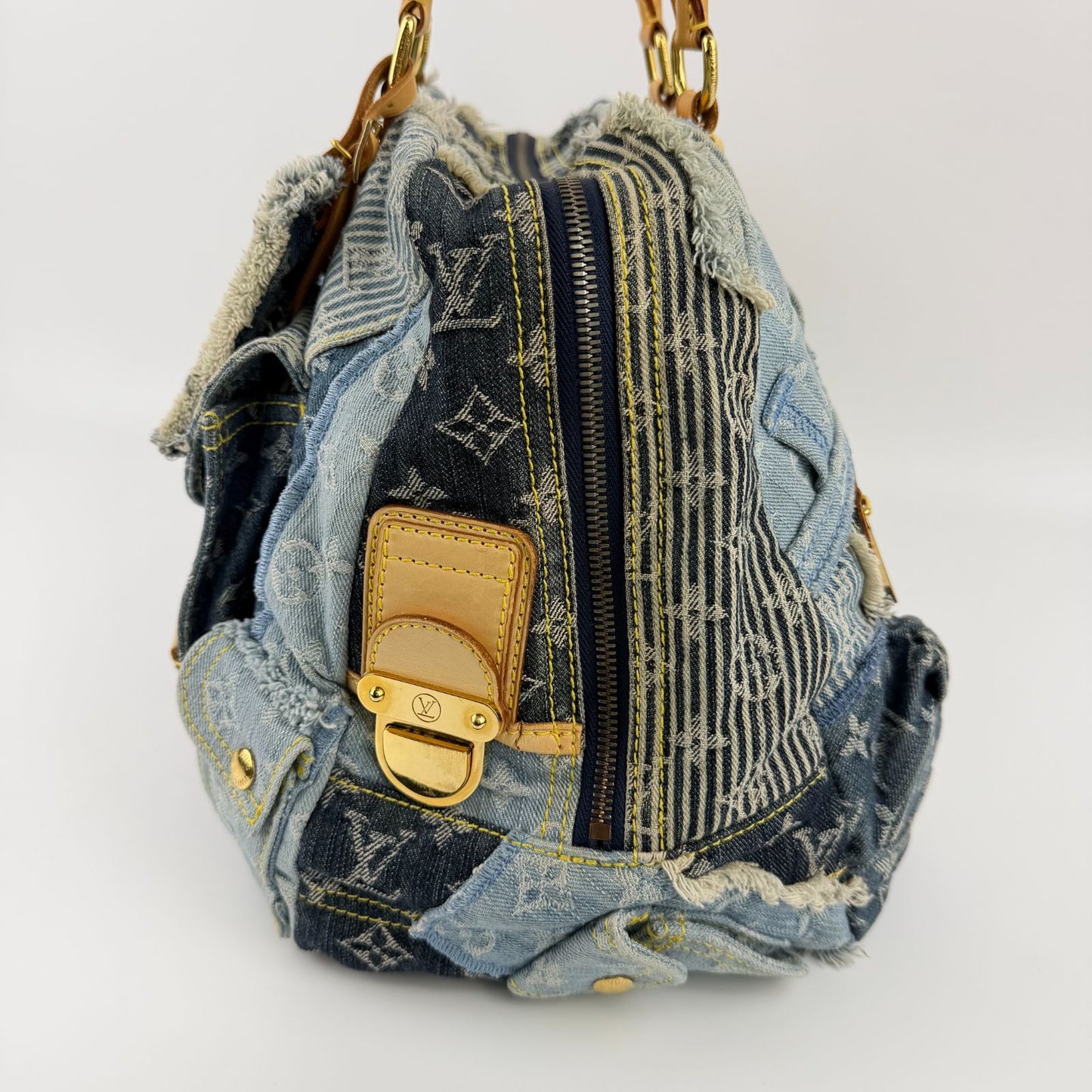 Louis Vuitton Monogram Patchwa Kubouli Shoulder Bag Blue Denim Vinte Ji s — view 4