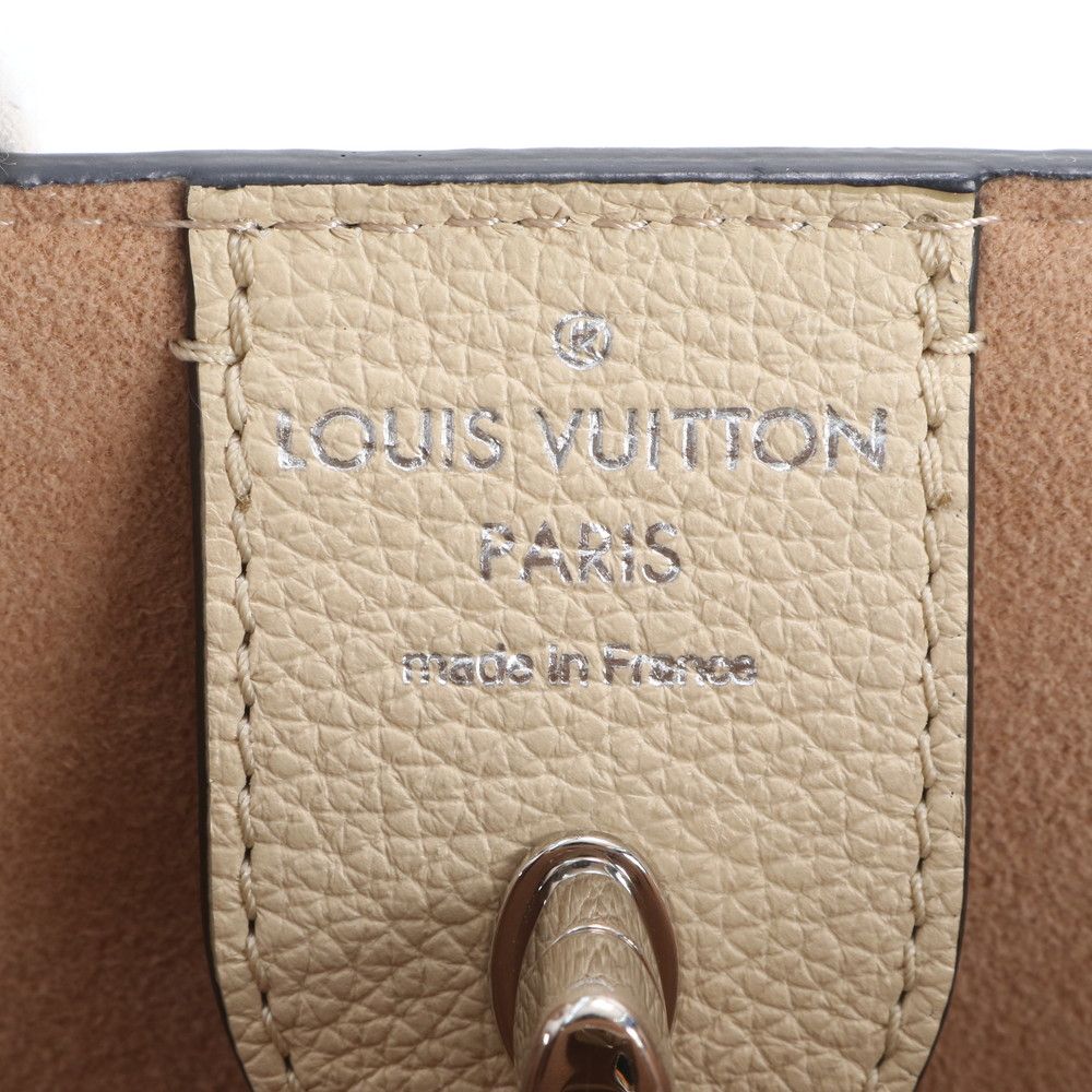Louis Vuitton Lockme Cover PM Leather Tote Shoulder Hand Eme — view 8