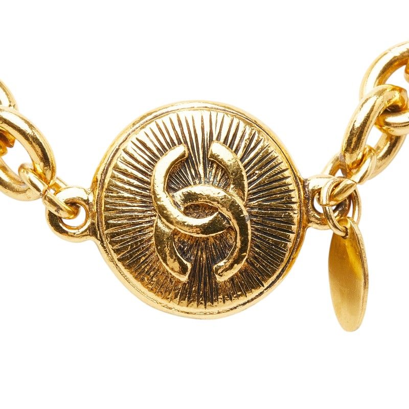 Chanel CC Logo Chain Necklace Gold Plated — view 3