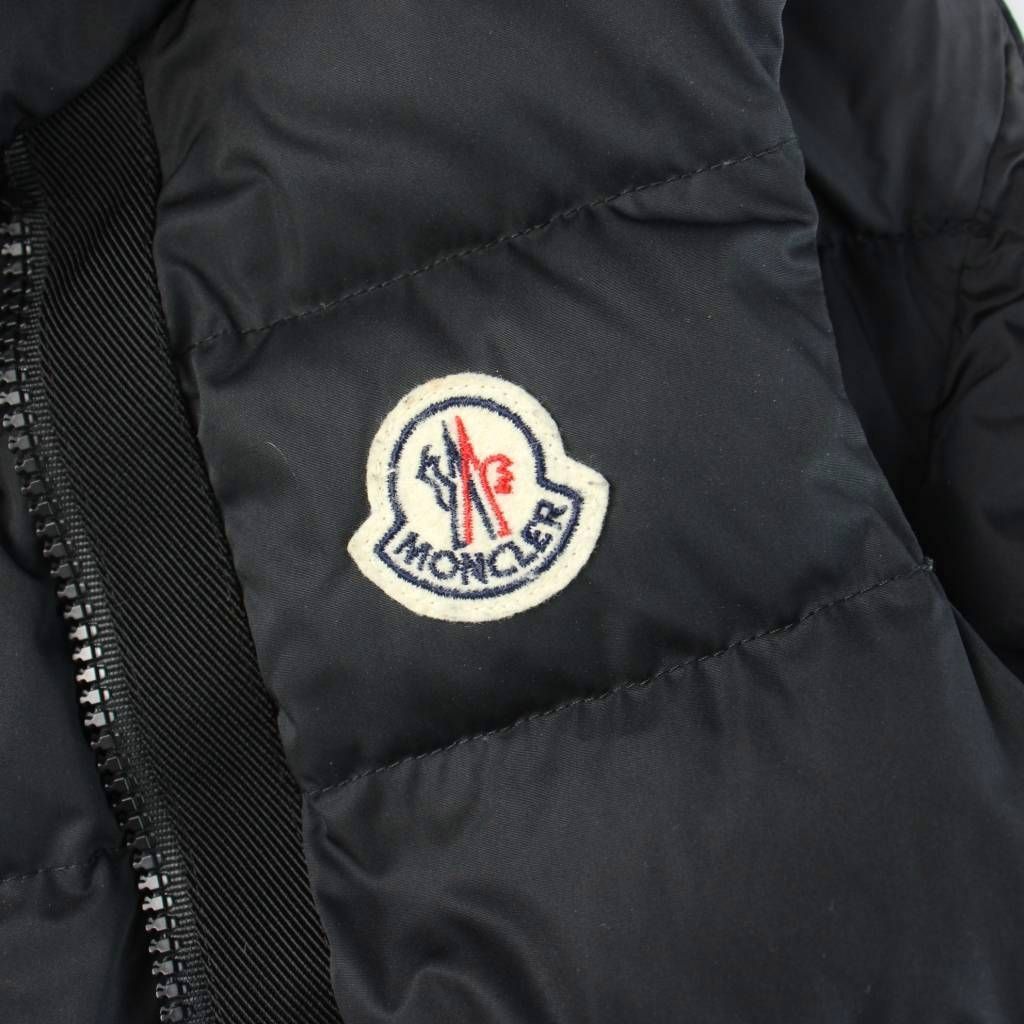 Moncler Labas Gilet Down Jacket Vest 1 Black MW — view 7