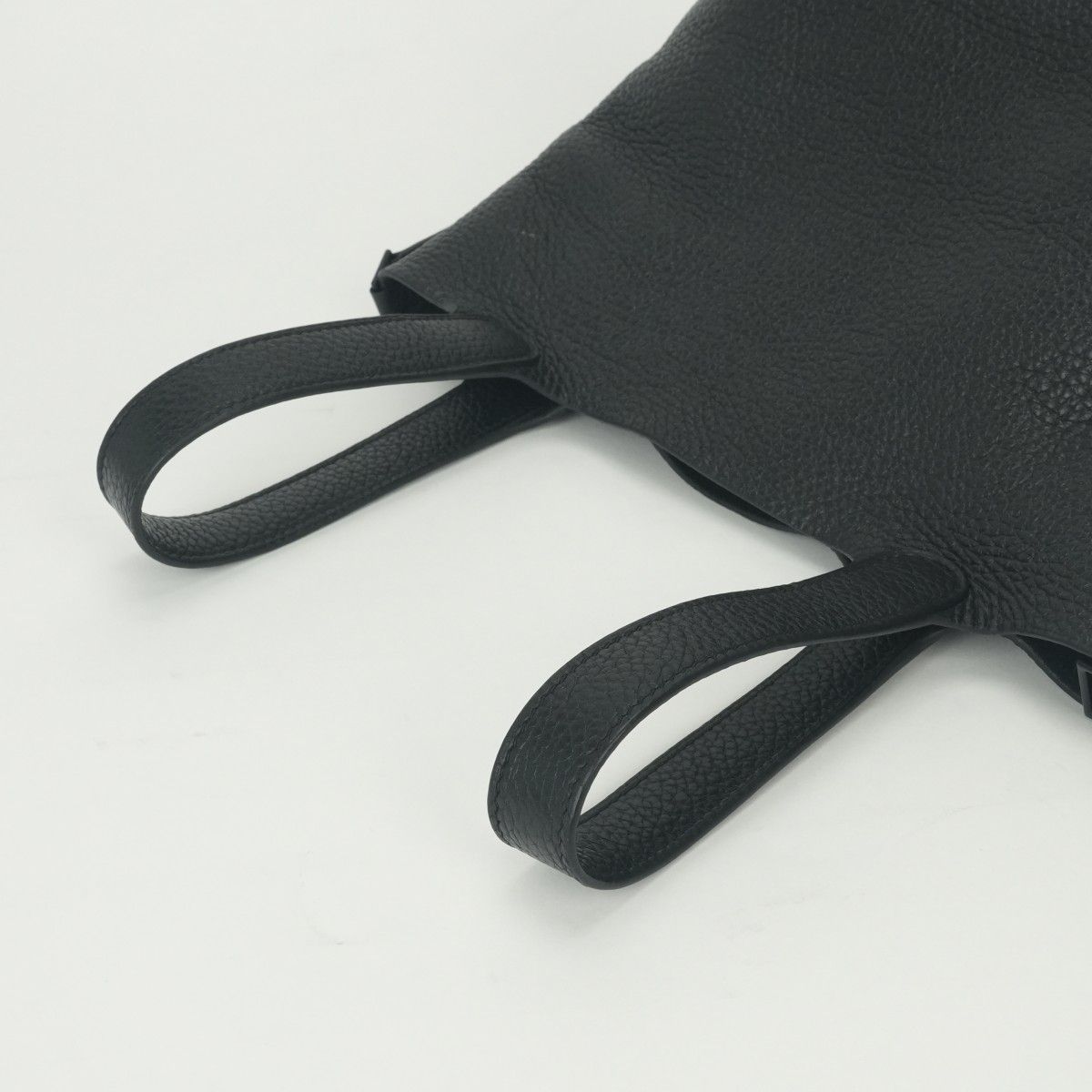 Hermes Picotin Lock PM 18 Tote Taurillon Clemence So Black Monochrome — view 4