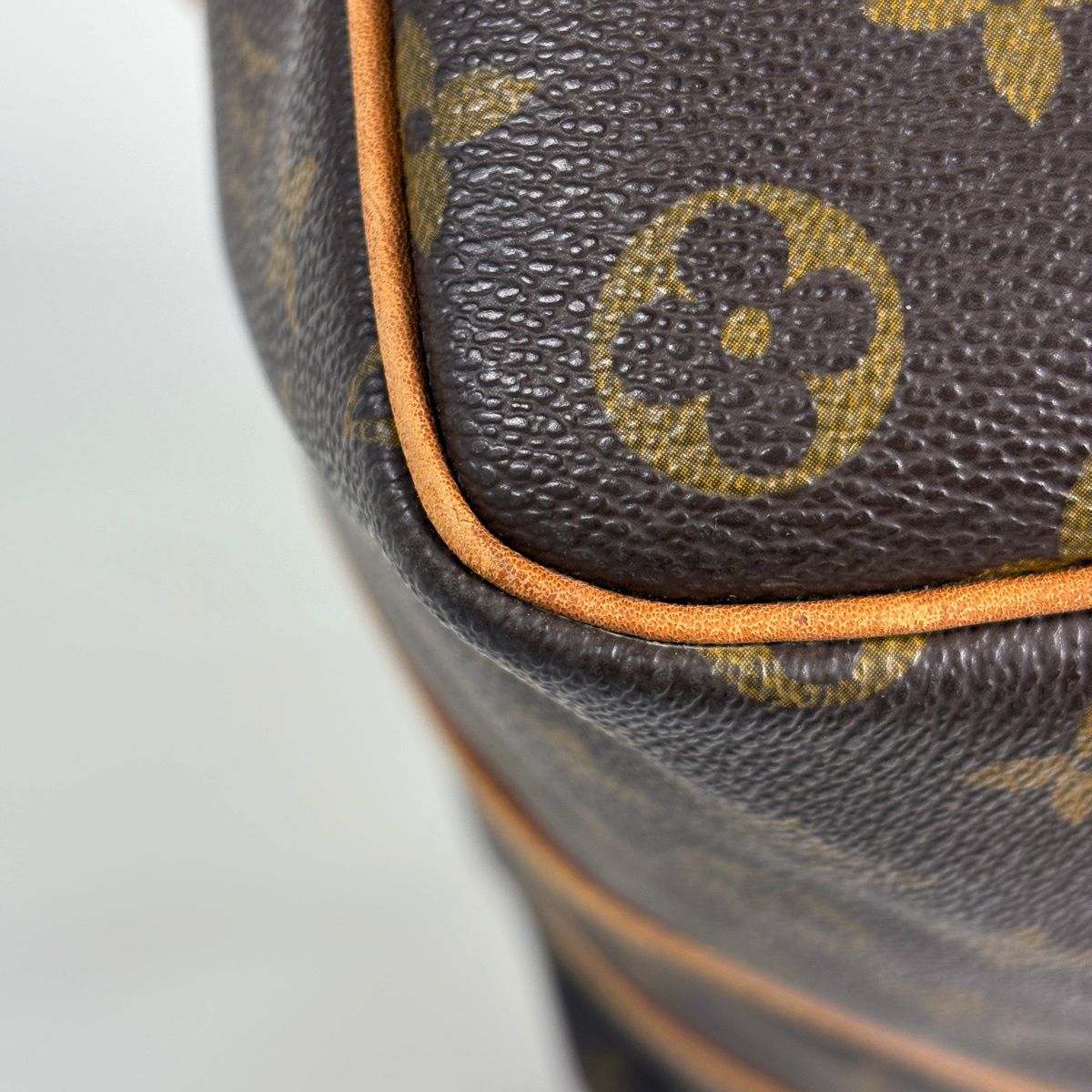 Louis Vuitton Keepall 45 Boston Bag Monogram Brown — view 3