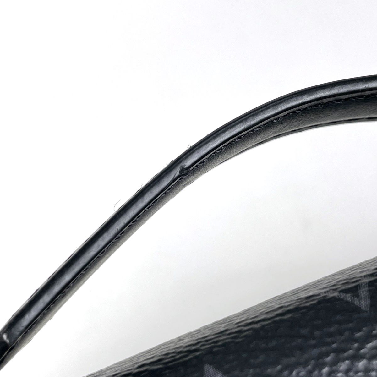 Louis Vuitton Zippy XL Wallet Monogram Eclipse Noir — view 5