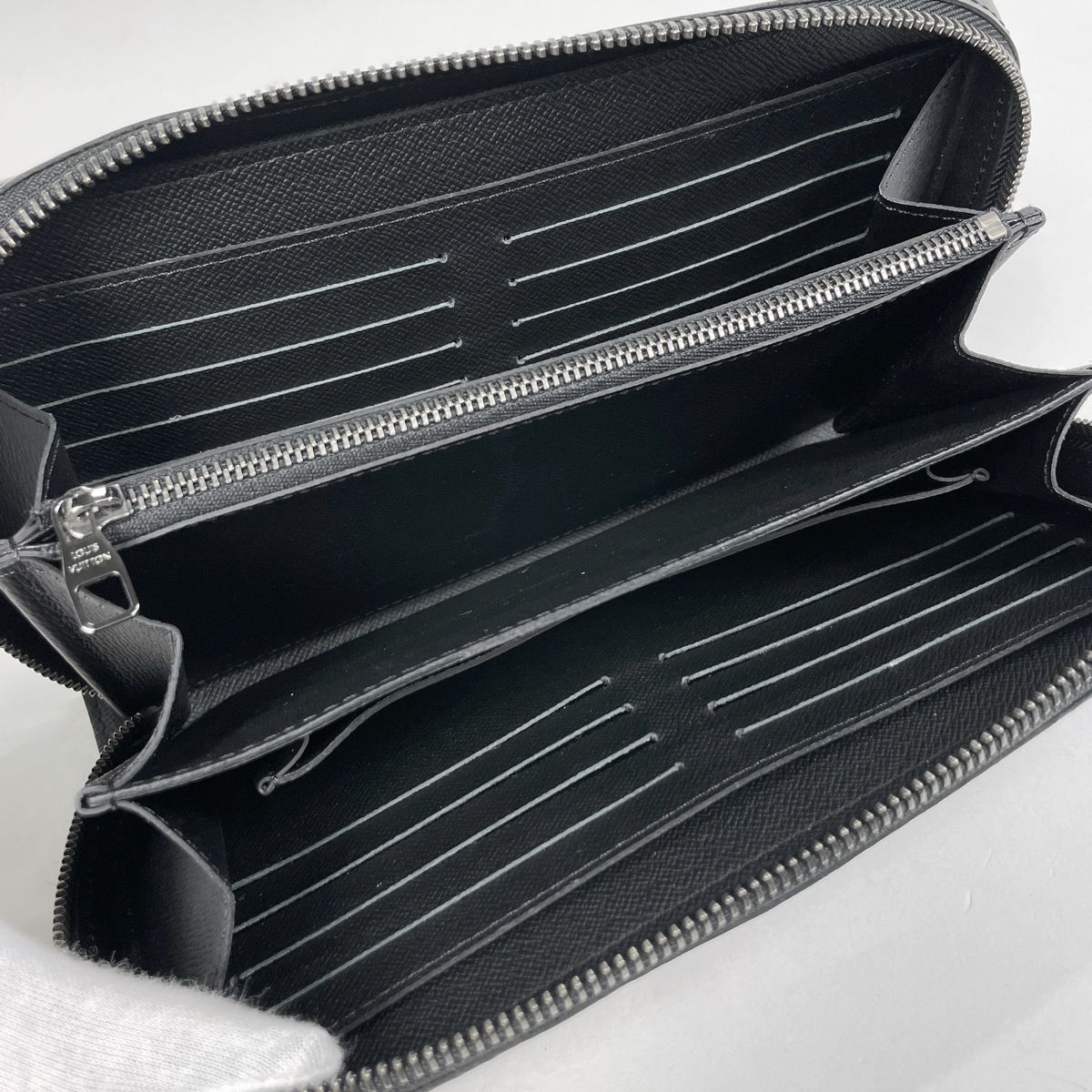 Louis Vuitton Zippy XL Wallet Monogram Eclipse Noir — view 6