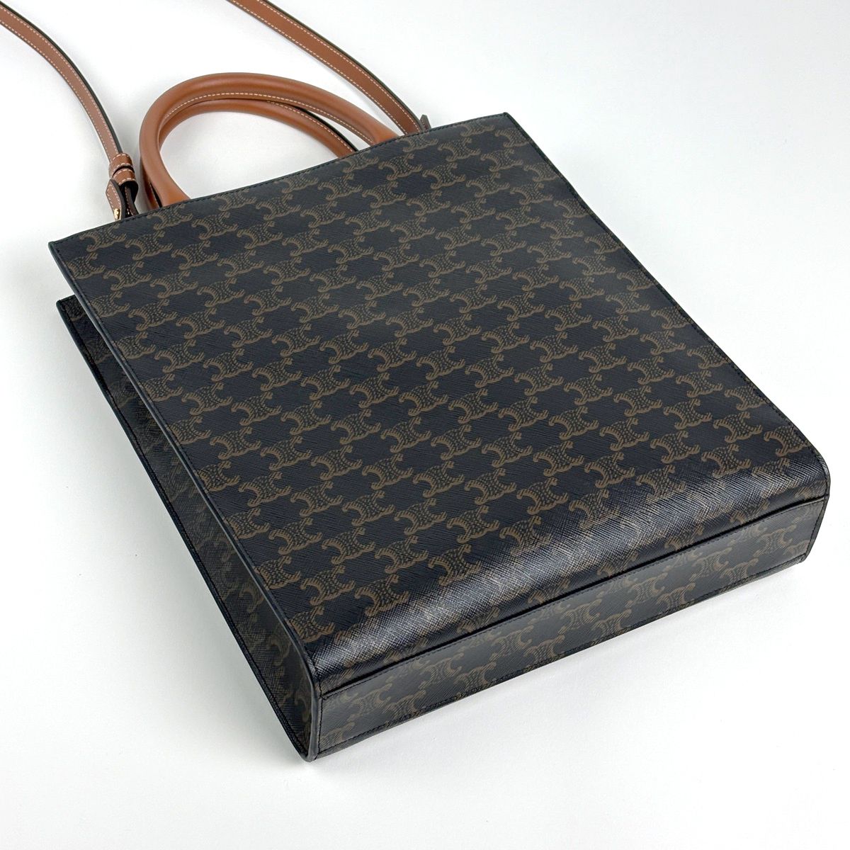 Celine Small Vertical Cover 2-Way Triomphe Tote Black Brown — view 2