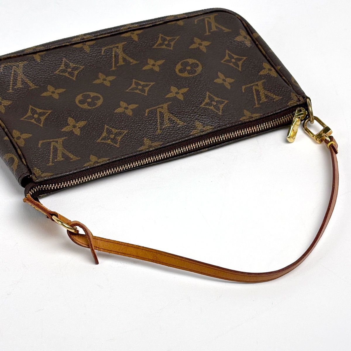 Louis Vuitton Pochette Makeup Cosmetics Pouch Monogram Brown — view 7