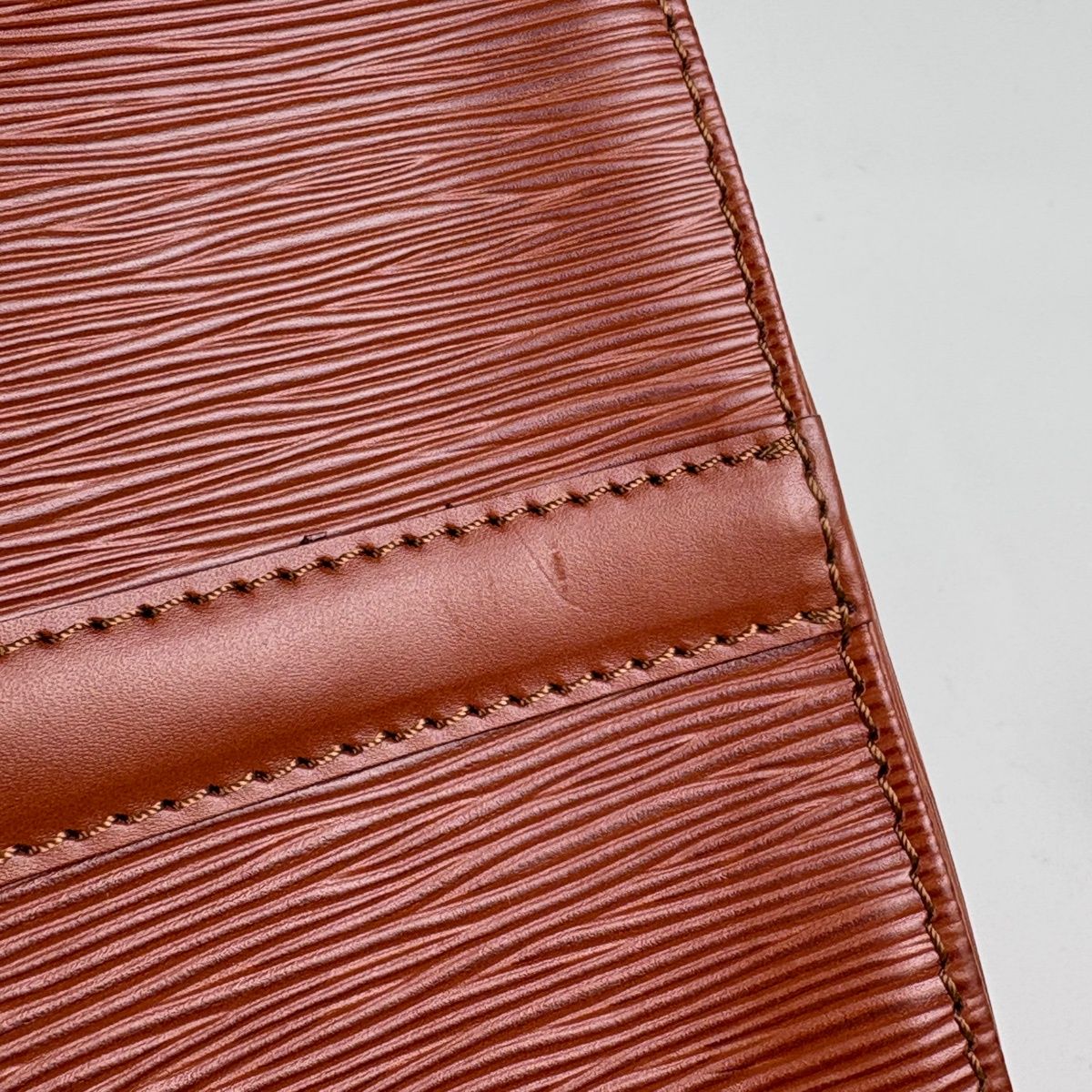 Louis Vuitton Speedy 30 Boston Bag Epi Kenya Brown — view 3