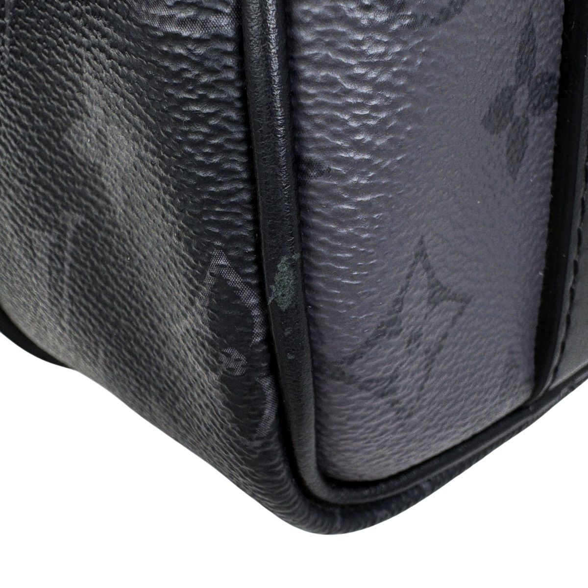 Louis Vuitton Keepall Bandouliere 25 2-Way Monogram Reverse Tote Eclipse Noir — view 8
