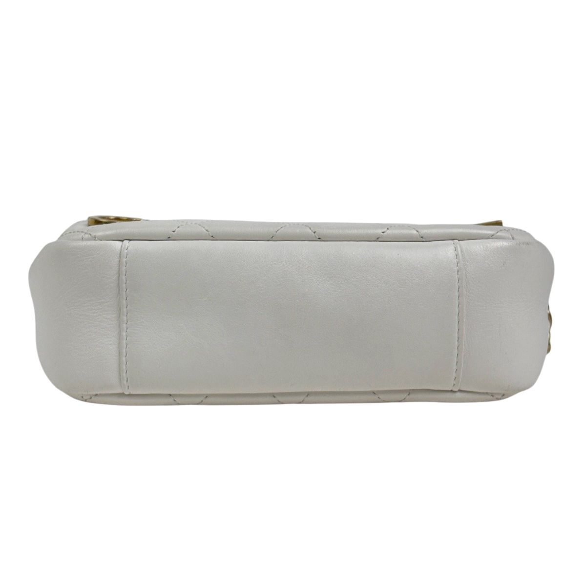 Chanel Logo Chain Shoulder Bag Quilted Leather White — view 5