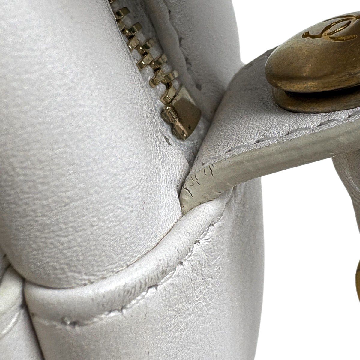 Chanel Logo Chain Shoulder Bag Quilted Leather White — view 8