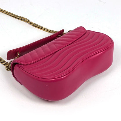 Louis Vuitton New Wave Chain MM 2-Way Shoulder Bag Leather Freesia — view 2