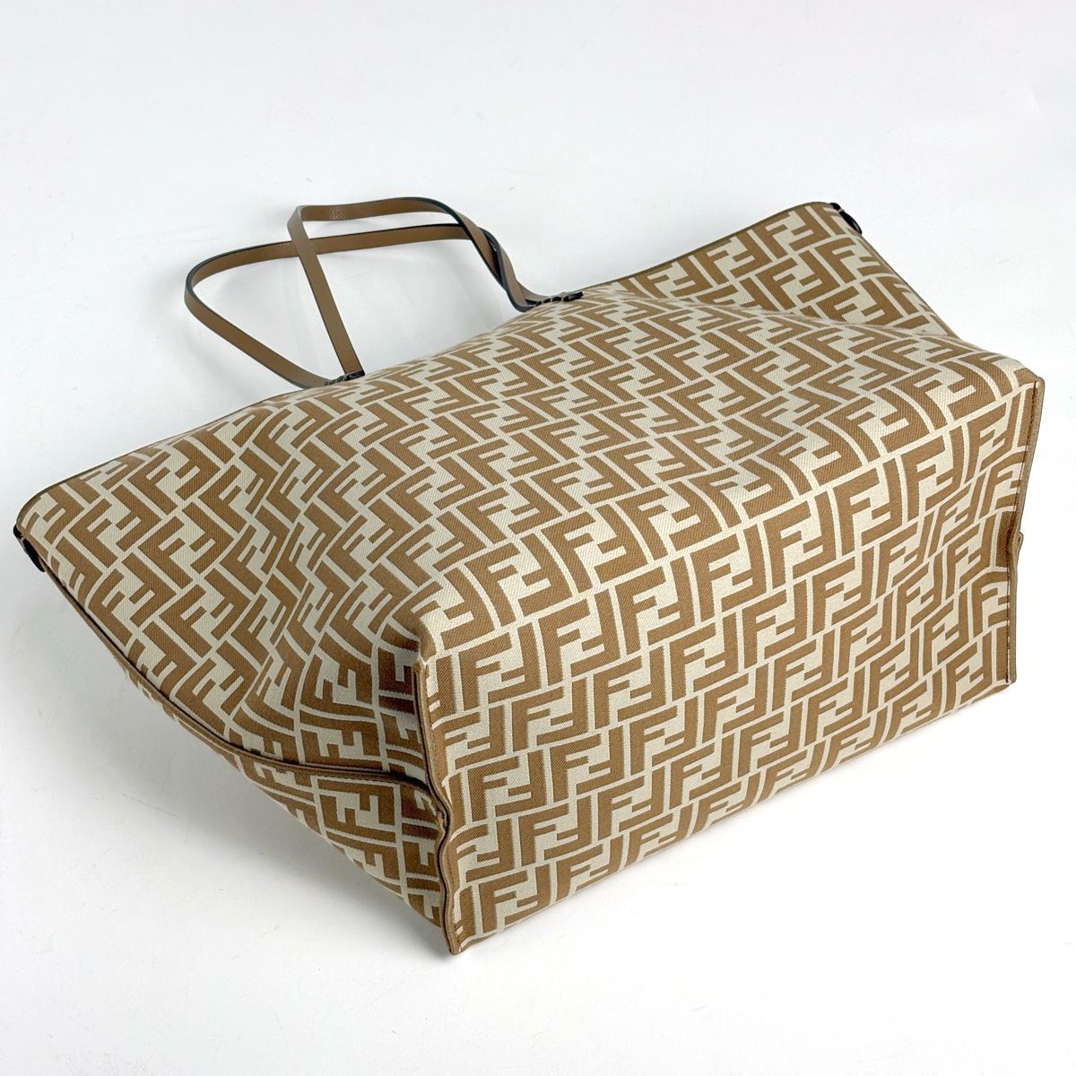 Fendi Roll Large Reversible Tote Pecan FF Canvas Beige — view 2
