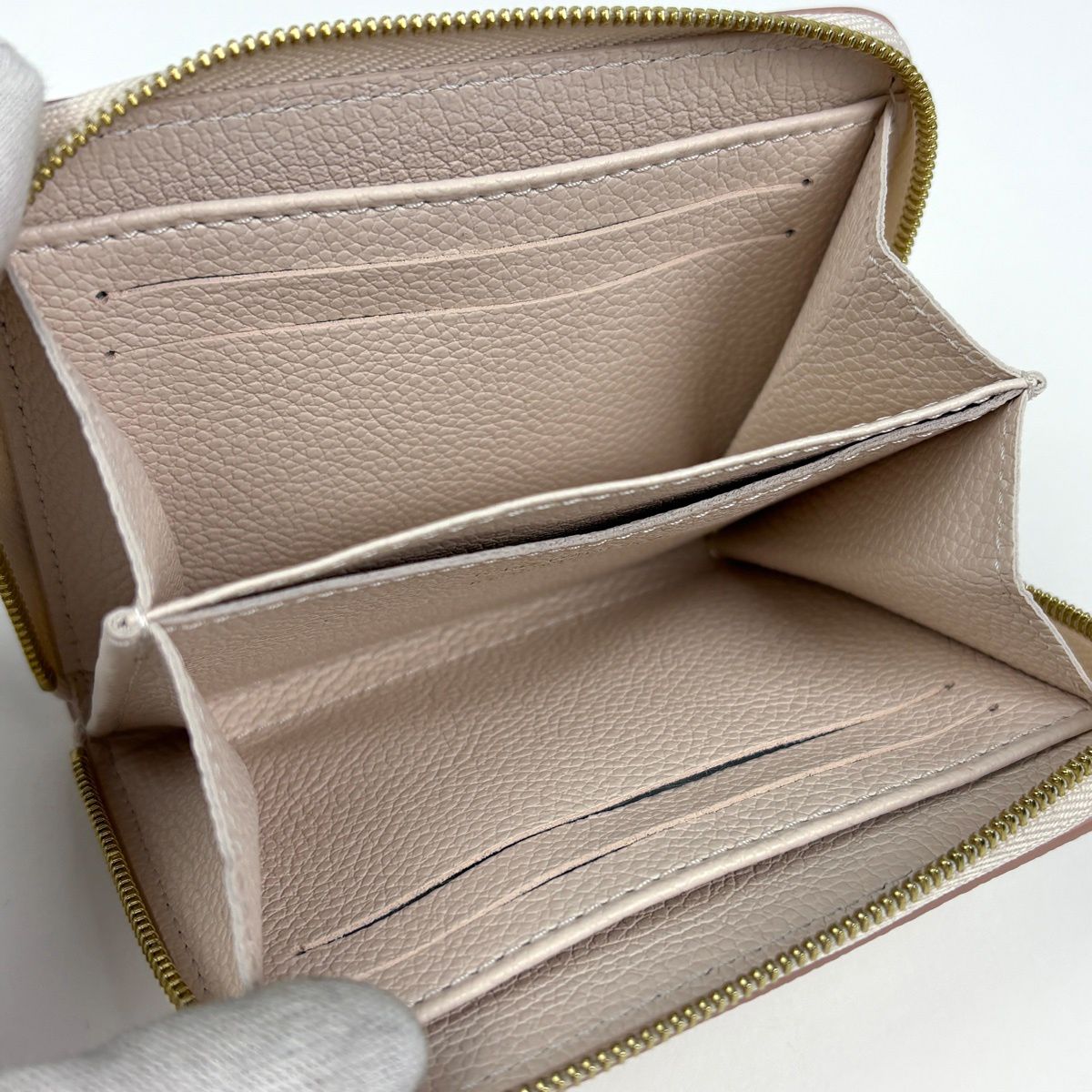 Louis Vuitton Zippy Coin Purse Monogram Empreinte Bicolor Eden — view 7