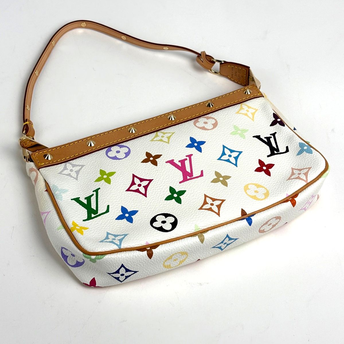 Louis Vuitton Pochette 2-Way Shoulder Bag Studs Pouch Monogram Multicolor Blanc — view 2