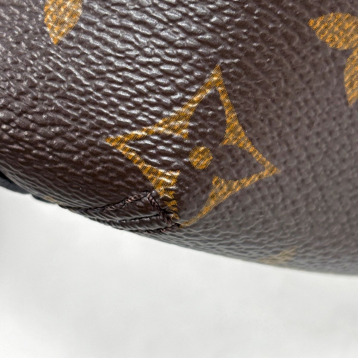 Louis Vuitton Montaigne BB Shoulder Bag 2-Way Monogram Brown — view 3
