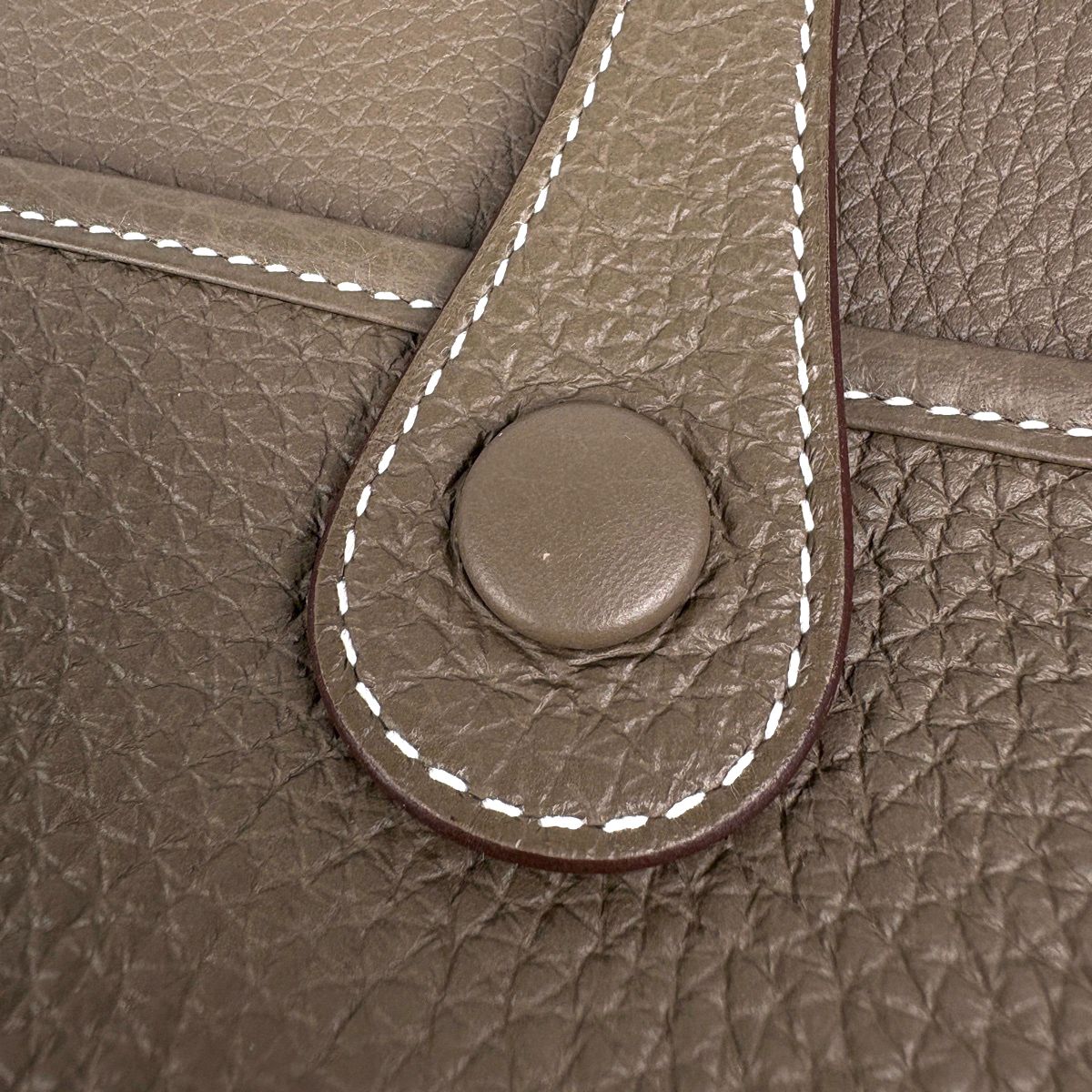 Hermes Evelyne 3 PM Perforated Logo Shoulder Bag Taurillon Clemence Etoupe — view 7