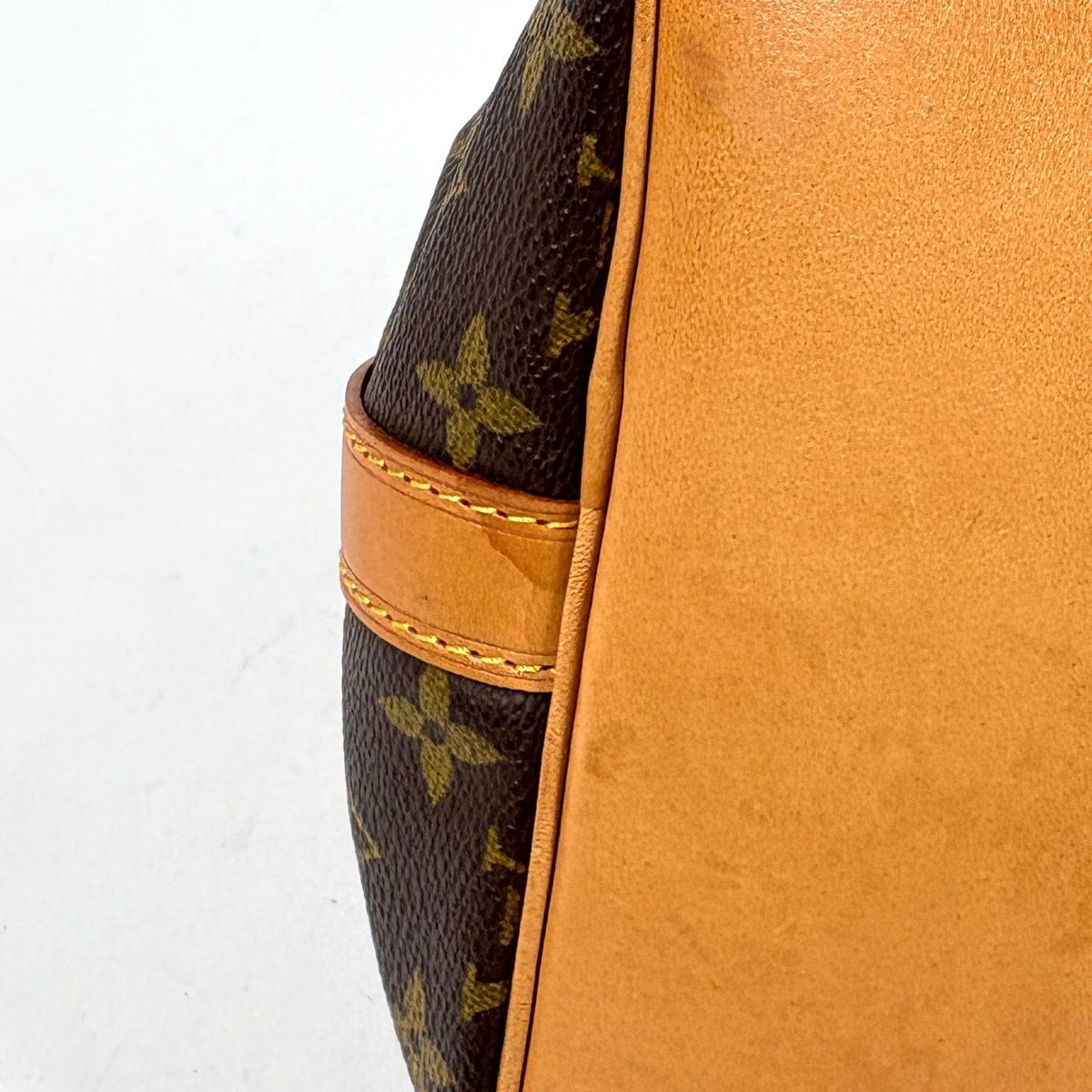 Louis Vuitton Petit Noe Shoulder Drawstring Bag Monogram Brown — view 4