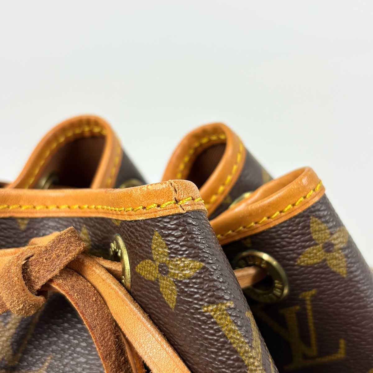 Louis Vuitton Petit Noe Shoulder Drawstring Bag Monogram Brown — view 5