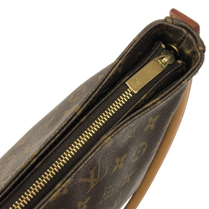 Louis Vuitton Monogram Looping GM Shoulder Bag — view 3