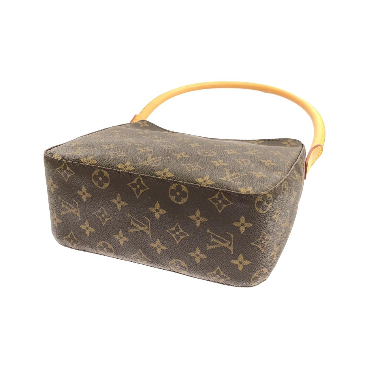 Louis Vuitton Monogram Looping MM Shoulder Bag — view 3