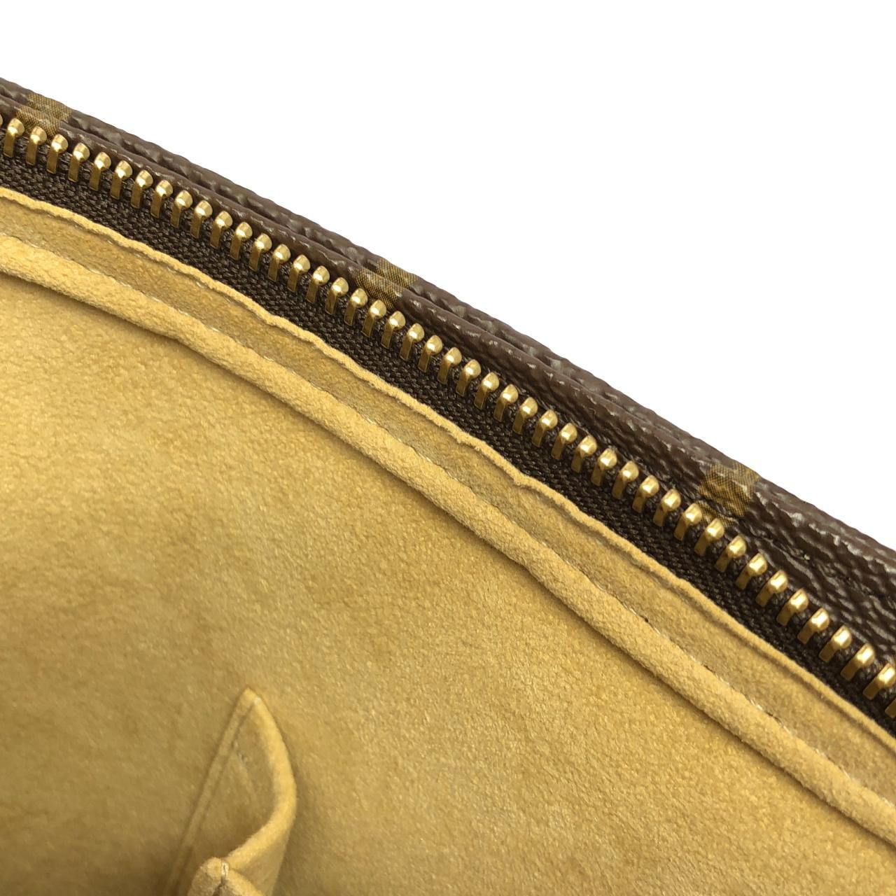 Louis Vuitton Monogram Looping MM Shoulder Bag — view 8