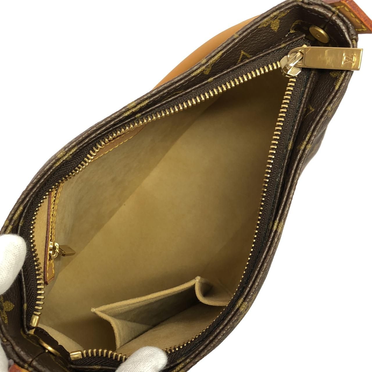 Louis Vuitton Monogram Looping MM Shoulder Bag — view 8