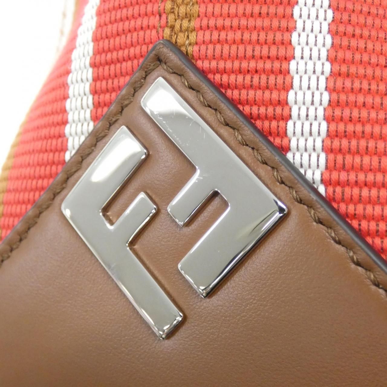 Fendi Augu Bag Handbag Red — view 4