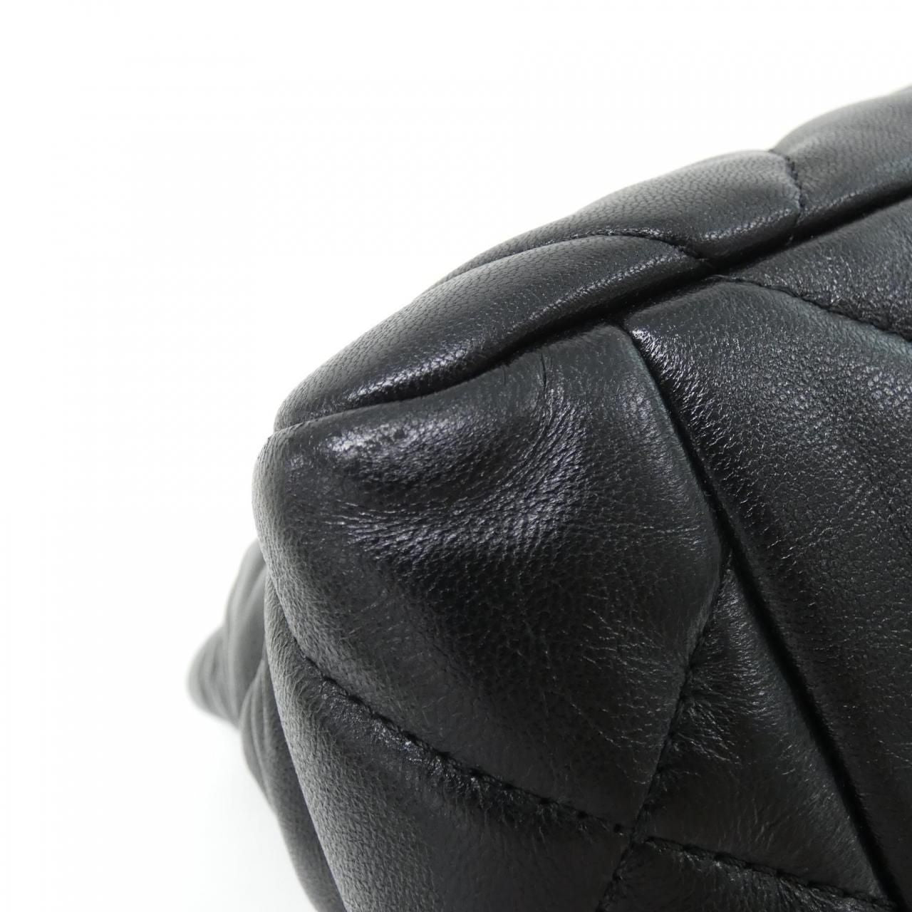 Chanel 19 Line Shoulder Bag — view 3