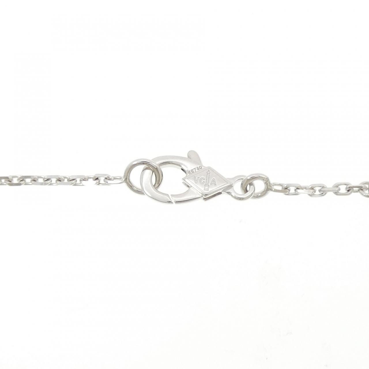 Van Cleef & Arpels Vintage Alhambra Holiday Limited Necklace — view 5