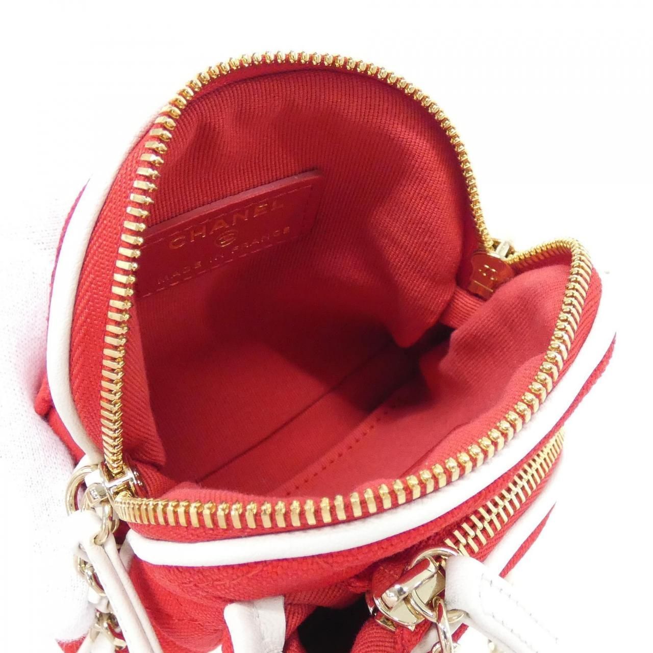Chanel Shoulder Bag Red — view 8