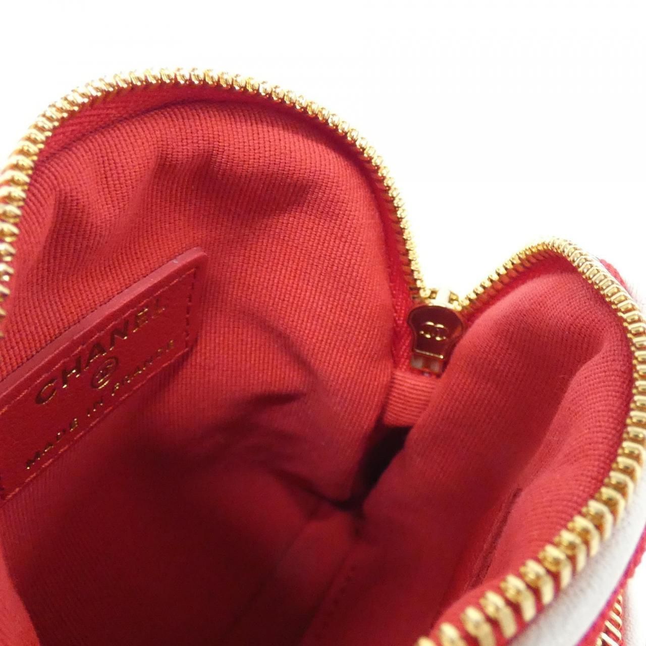 Chanel Shoulder Bag Red — view 9