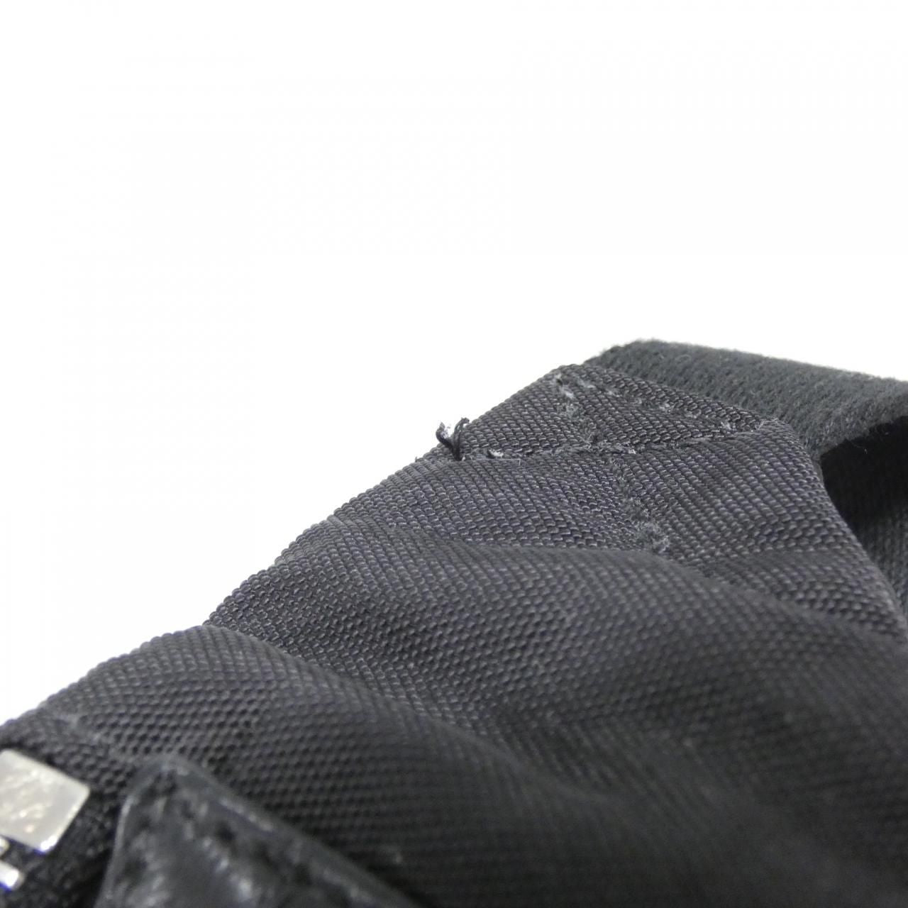 Loewe Puffy Bum Bag 335 73 — view 6