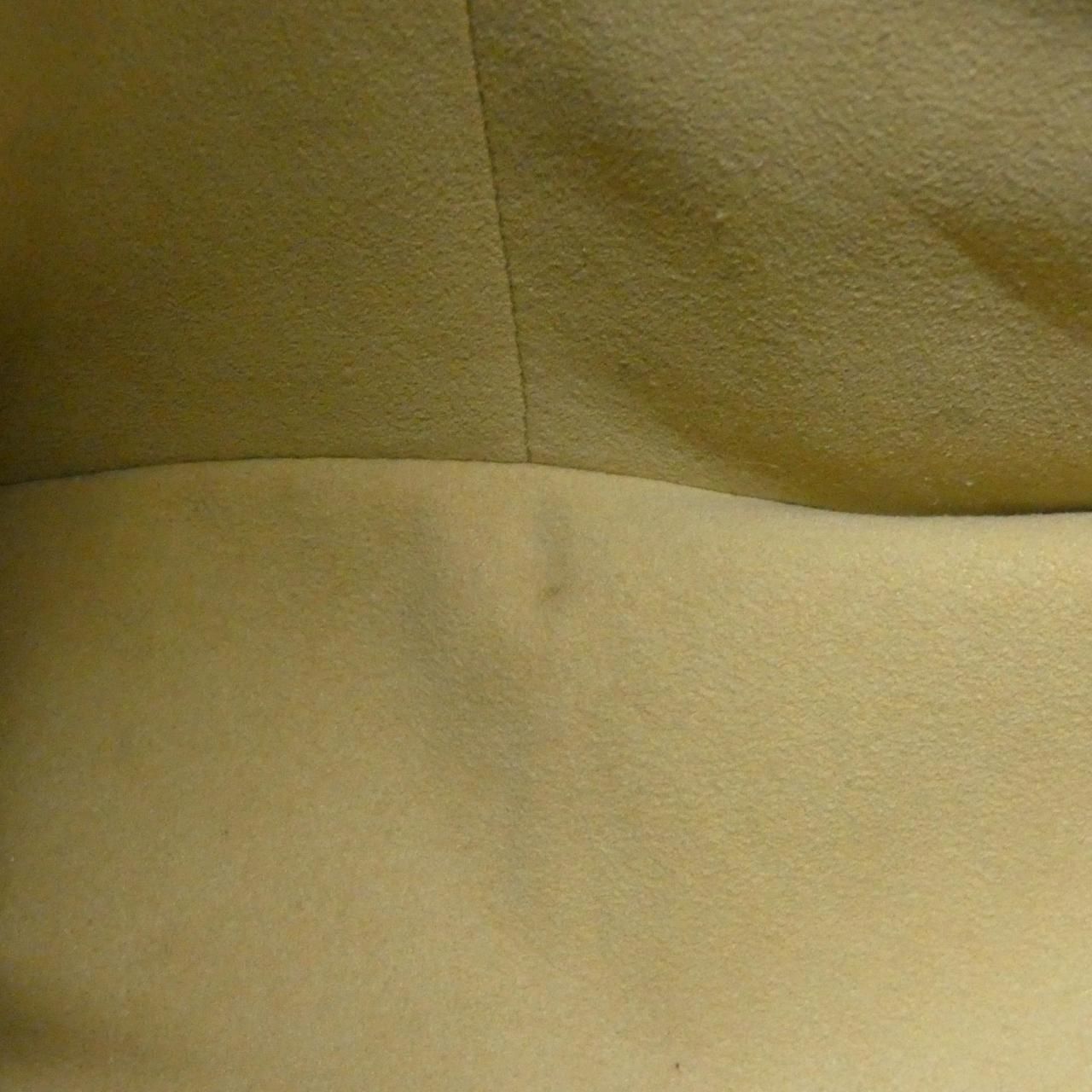 Louis Vuitton Monogram Artsy MM Shoulder Bag — view 6