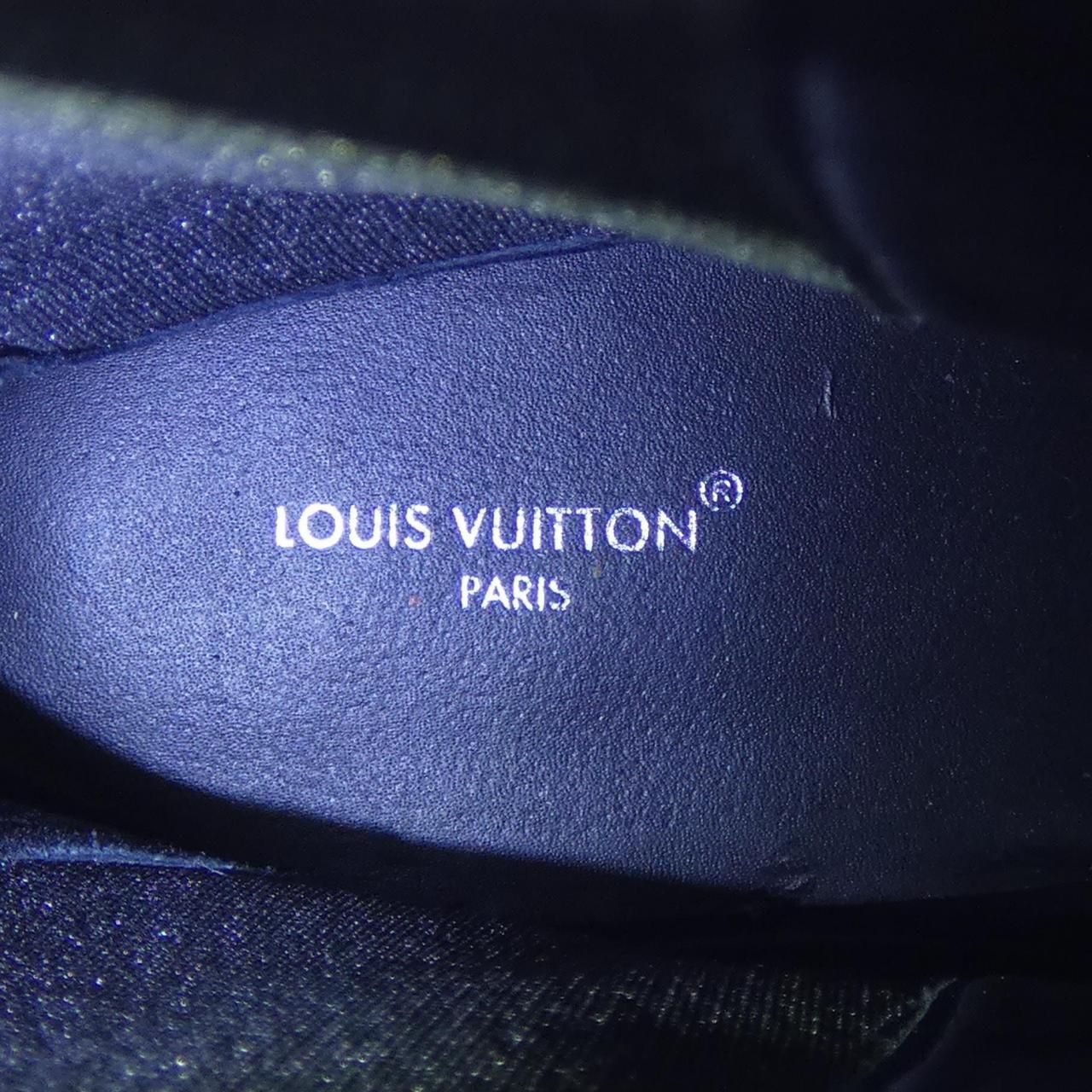 Louis Vuitton Line Boots — view 6