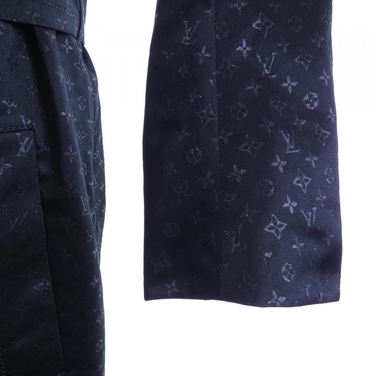 Louis Vuitton Coat Black — view 6