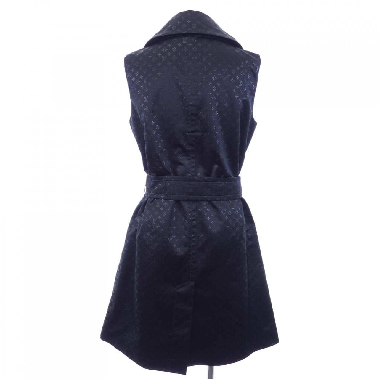 Louis Vuitton Coat Black — view 8