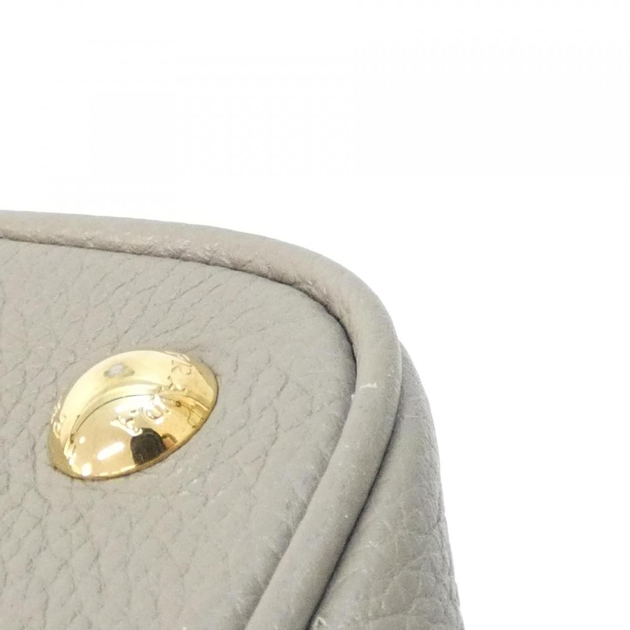 Prada Bag Handbag Gold — view 4