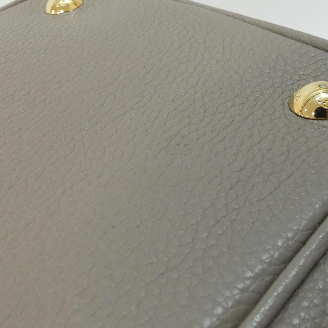 Prada Bag Handbag Gold — view 3